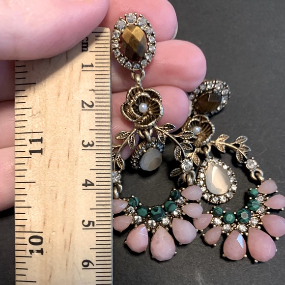 Chloe + Isabel Chandelier Earrings Floral - Picture 2 of 2